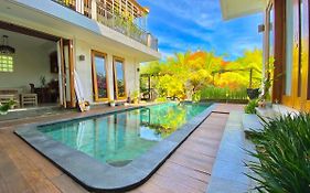 Mandox Villa Bali